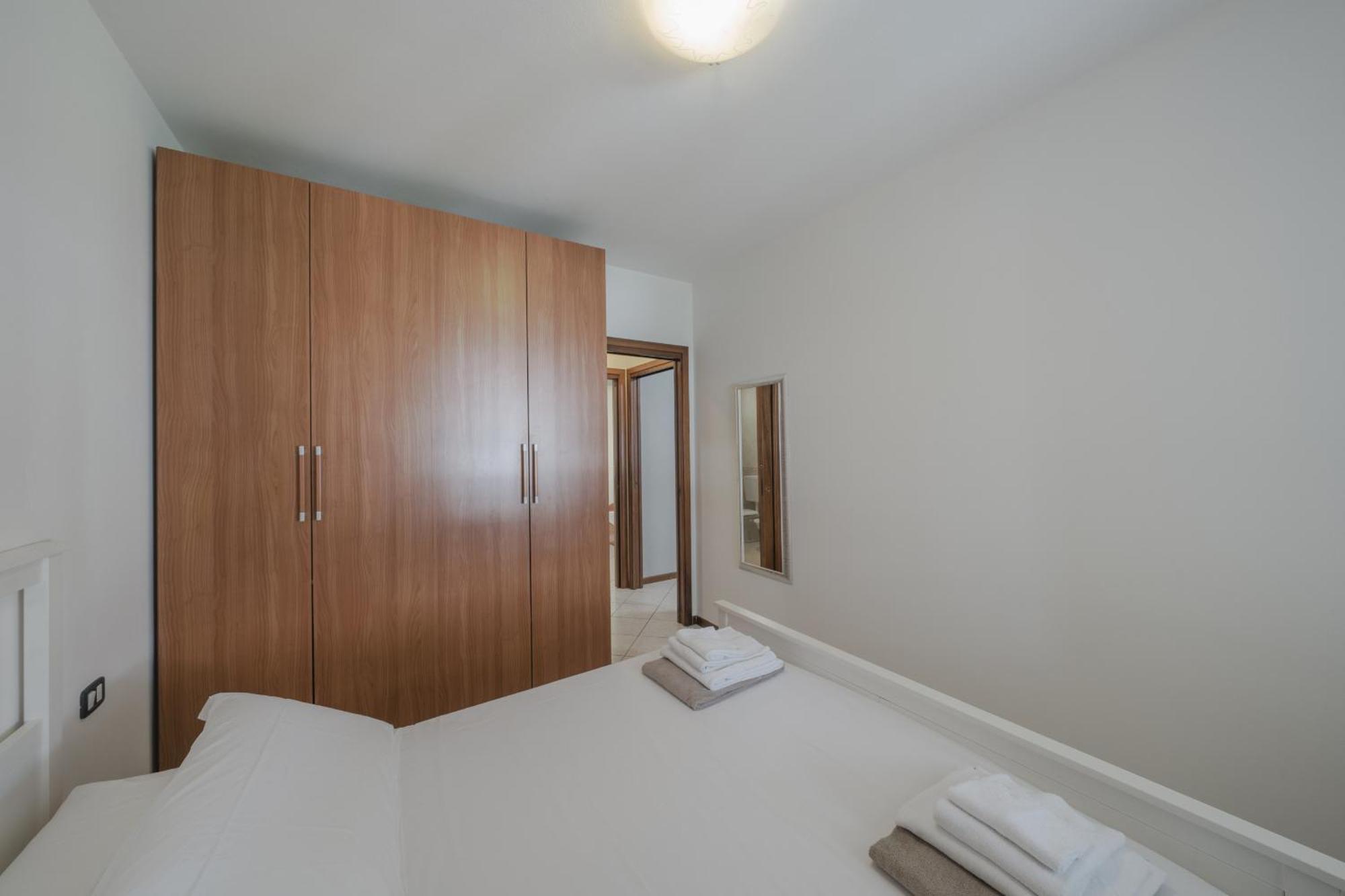 Apt24 - Trilocale A Pochi Passi Dal Lago Con Posto Auto Ferienhaus